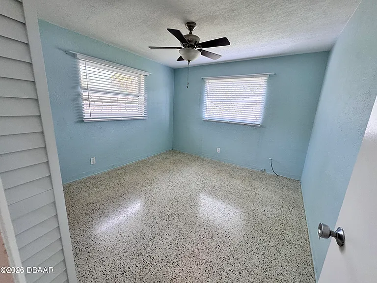 302 Fox Pl — Photo 20