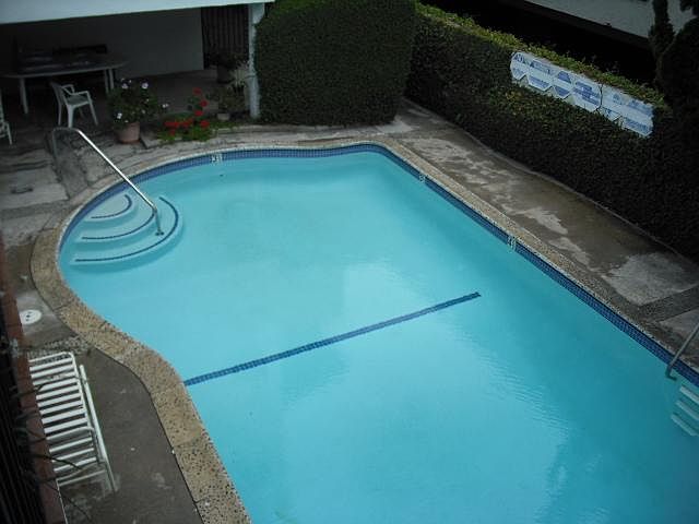 2nd image of 7540 Fountain Ave APT 1
