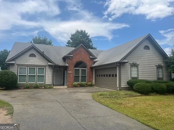2853 Avalon Meadows Ct, Lawrenceville, GA 30044