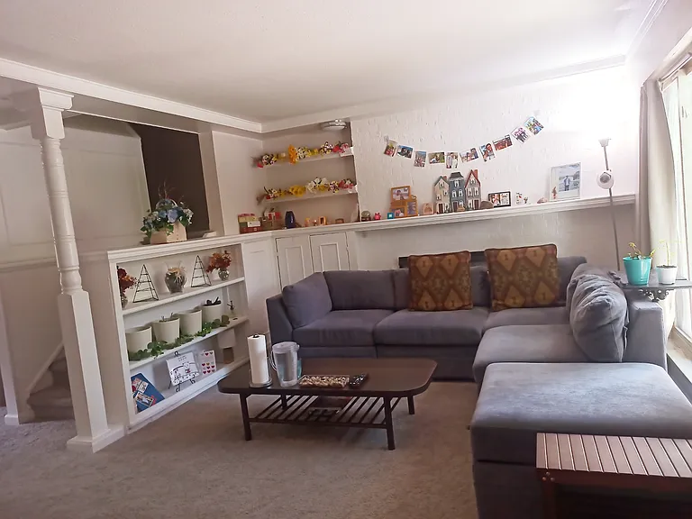 1125 S Monaco Pkwy — Photo 7