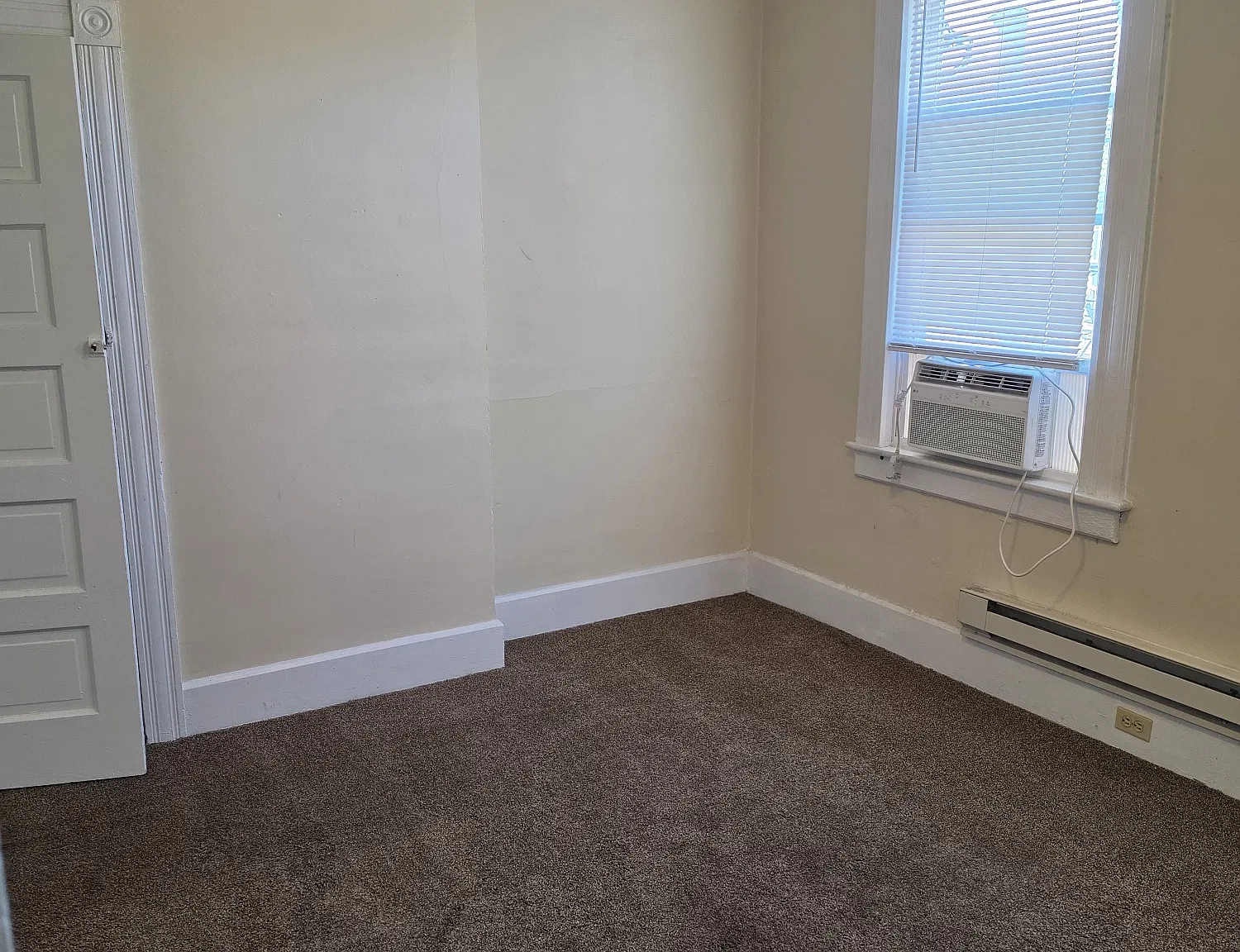 2 bed, 1200 sqft, $800 — Photo 1