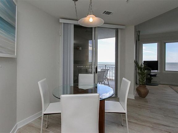 4th image of 10 N Forest Beach Dr Unit 3402