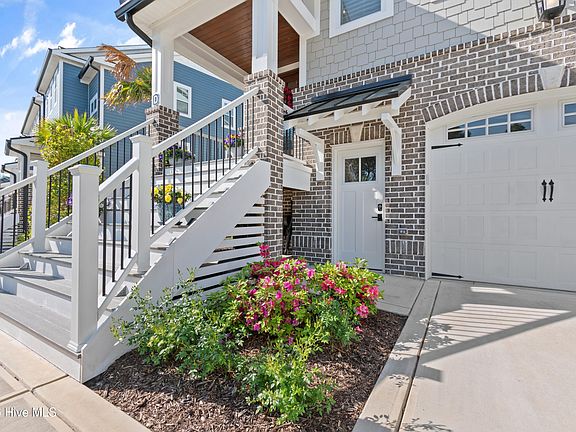5th image of 620 Eastwood Park Road Unit 6d