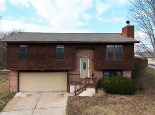 1165 New Towne Rd, Arnold, MO 63010