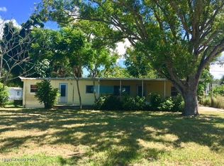 3217 Barton St, Mims, FL 32754