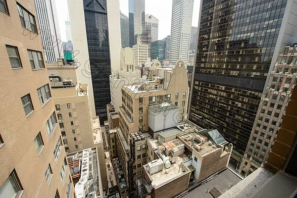 Rented by Keller Williams NYC | media 8