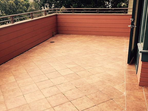 Private Deck