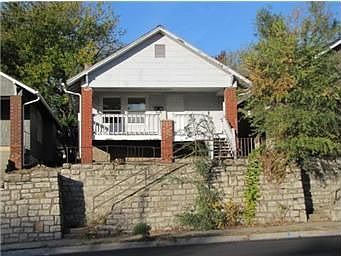 1st image of 52 S 18th St