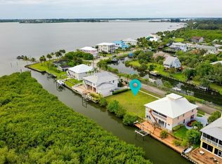 5180 95th St, Sebastian, FL 32958