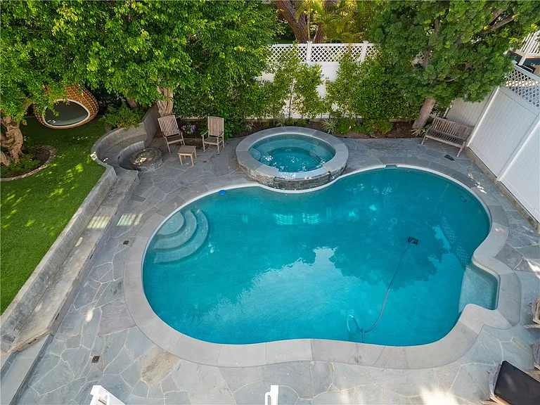 3403 Laurel Ave — Photo 33