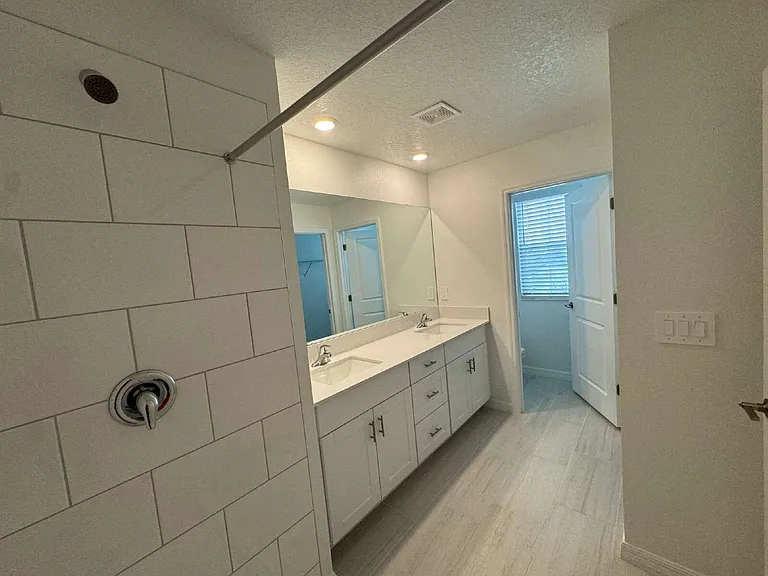11634 Radiant Shore Loop — Photo 19