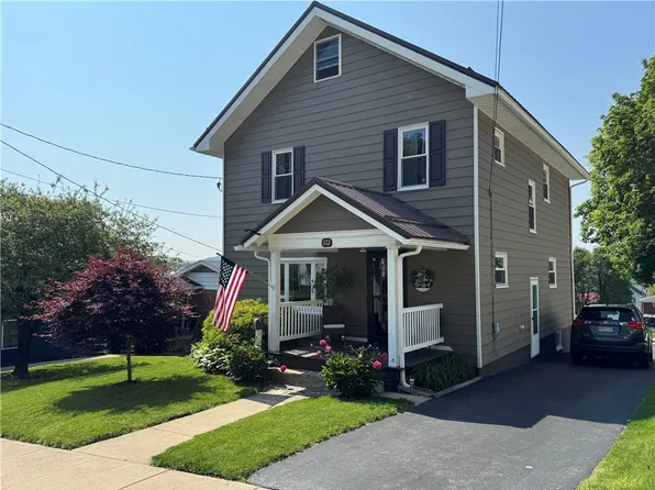 1172 Oak St, Indiana, PA 15701