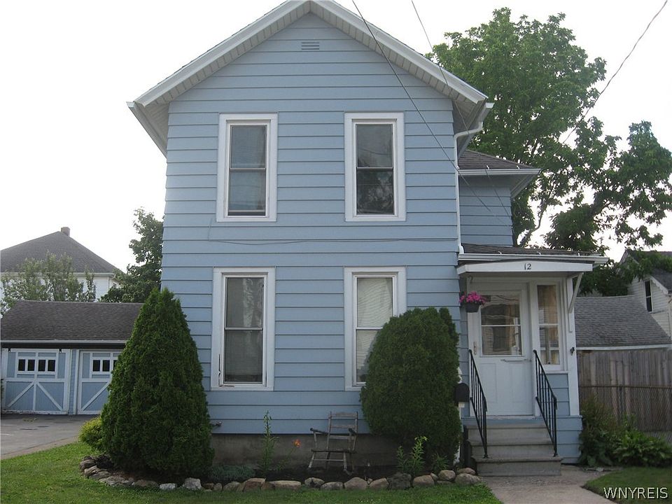 1st image of 8 Willow St