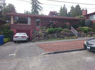 8817 41st Ave SW, Seattle, WA 98136