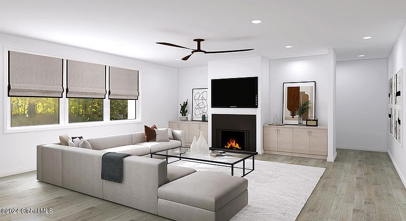 5th image of 12 Farmington Court