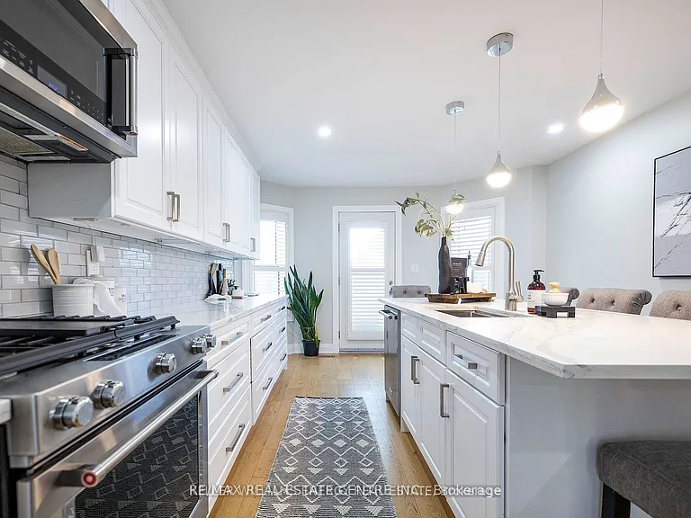 36 Padfield Dr — Photo 11
