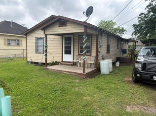 7909 Hoffman St, Houston, TX 77016