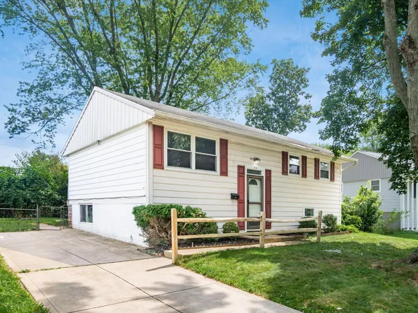 570 Fairholme Rd, Columbus, OH 43230