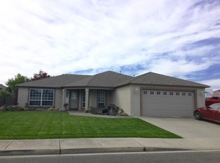 2312 Saint James Way, Central Pt, OR 97502