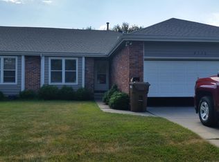 4136 S 58th St, Lincoln, NE 68506