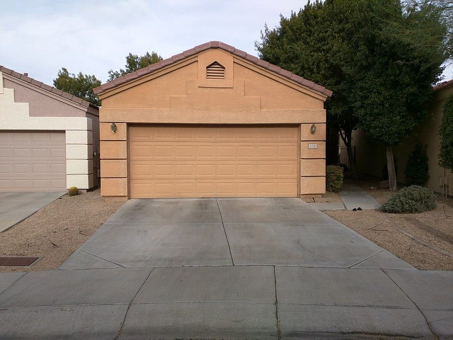 1st image of 3210 E Maldonado Dr