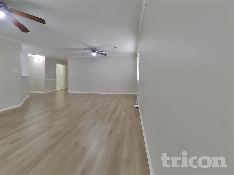 18018 Heron Forest Ln — Photo 2