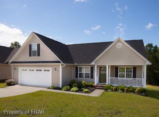 5231 Wallbrook Dr, Fayetteville, NC 28306