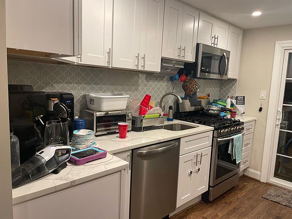 kitchen with updated appliances and gas range