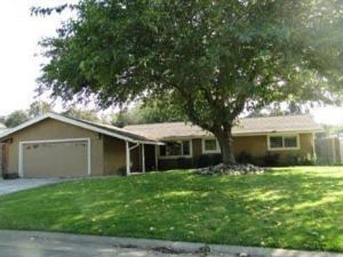 1st image of 8606 Fairmont Way
