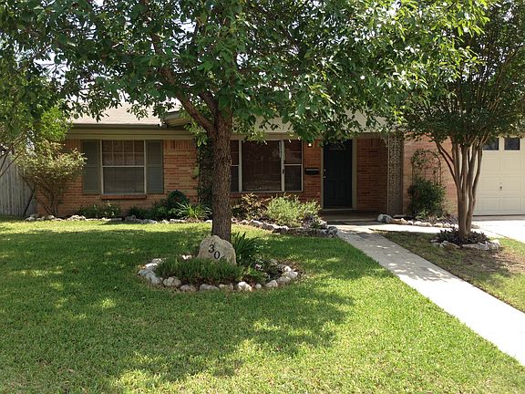 2nd image of 306 Rexford Dr