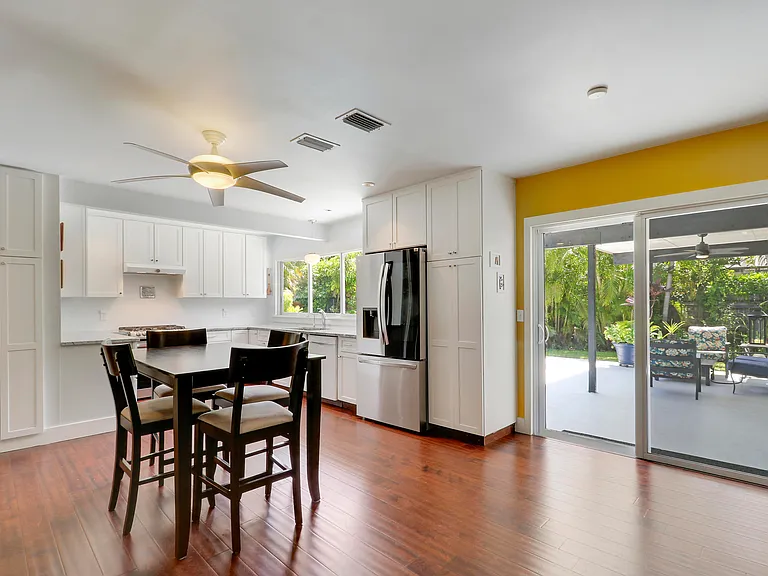 19928 Jasmine Dr — Photo 9