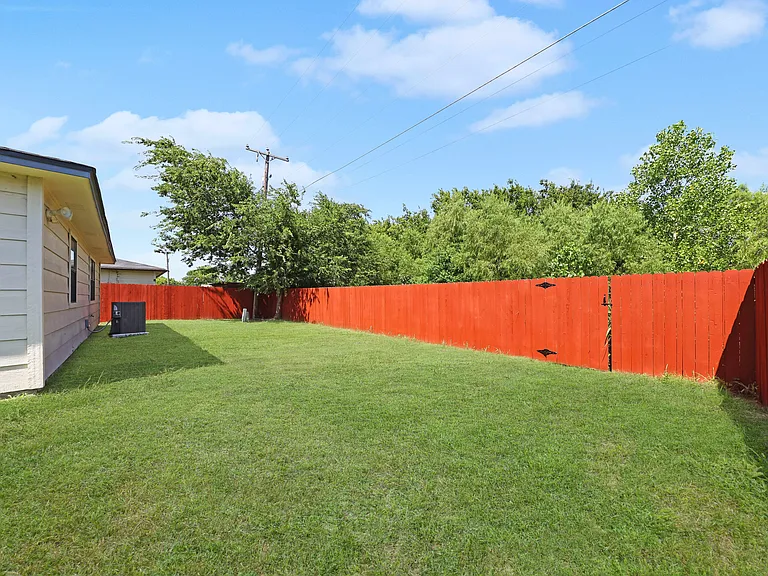 2904 Boyd Ave — Photo 24