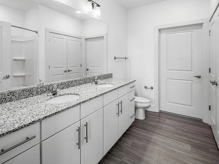 The Vandy Apartments — Photo 38
