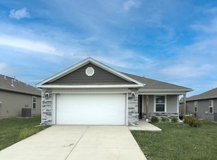 622 N Pecan St, Gardner, KS 66030