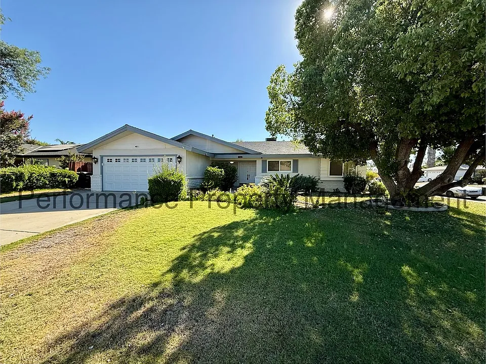 2508 Prestwick Ct