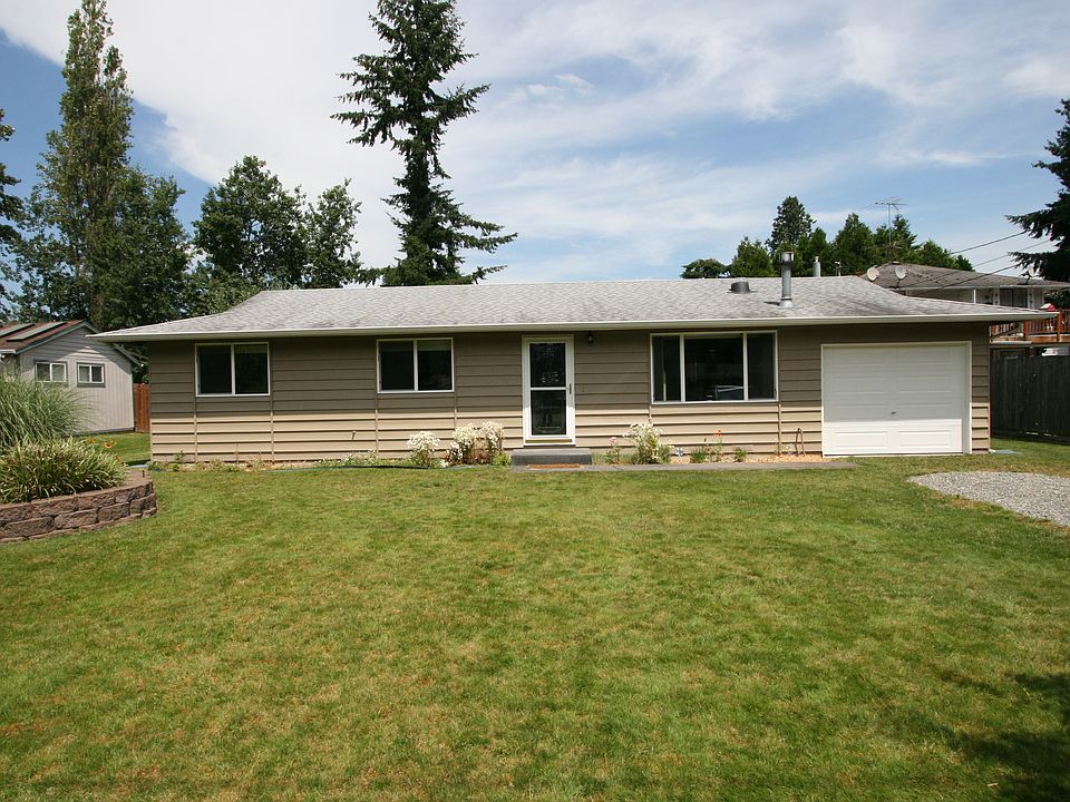 1st image of 3609 150th Pl NE