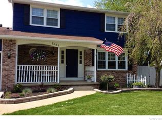 5086 Rogers Rd, Hamburg, NY 14075