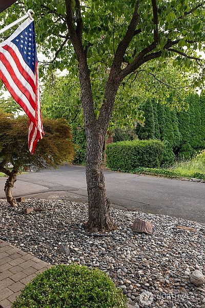 4th image of 1831 Rustic Place