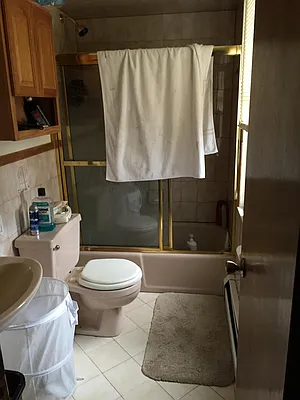 Rented by M & J Tenaglia Realty Corp | media 14