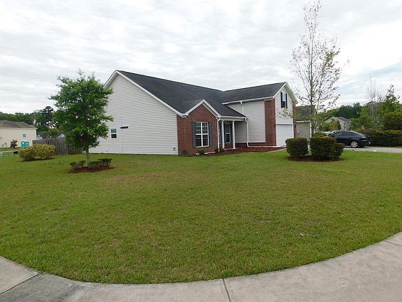 Corner lot view