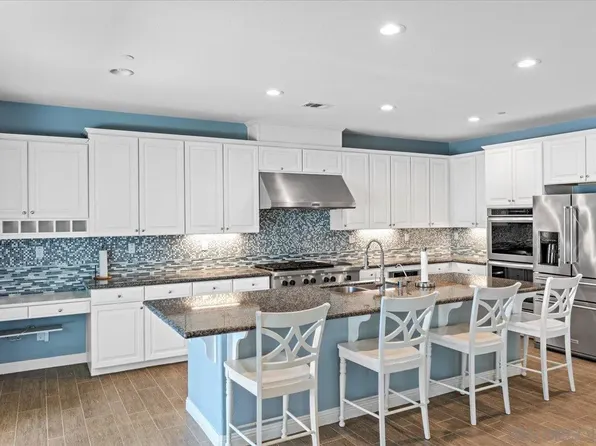 5599 Chincoteague Ct, Oceanside, CA 92057