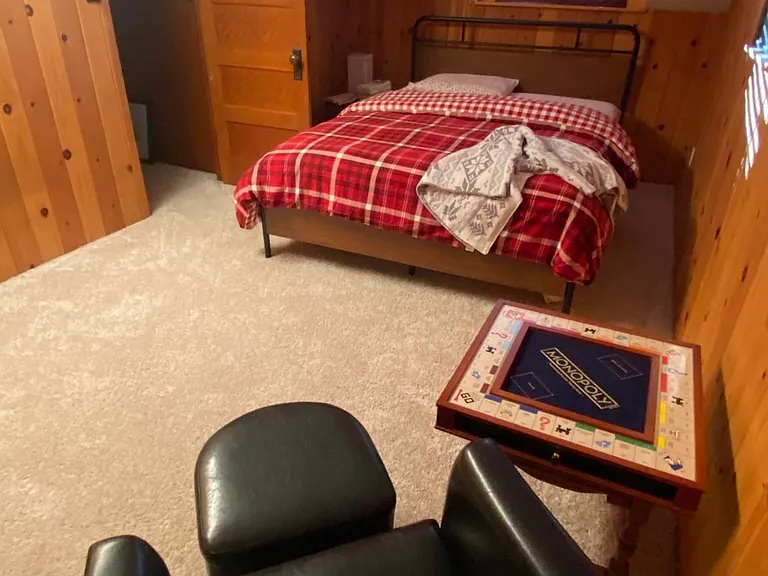 2444 Rogue River Hwy — Photo 10