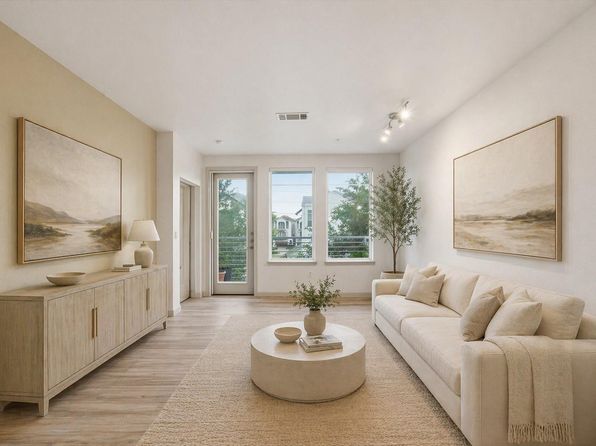 505 Jackson Hill St APT 206, Houston, TX 77007