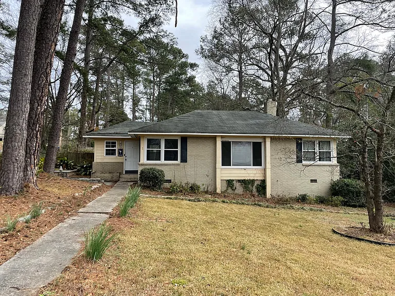 2 Sierra Ct — Photo 1