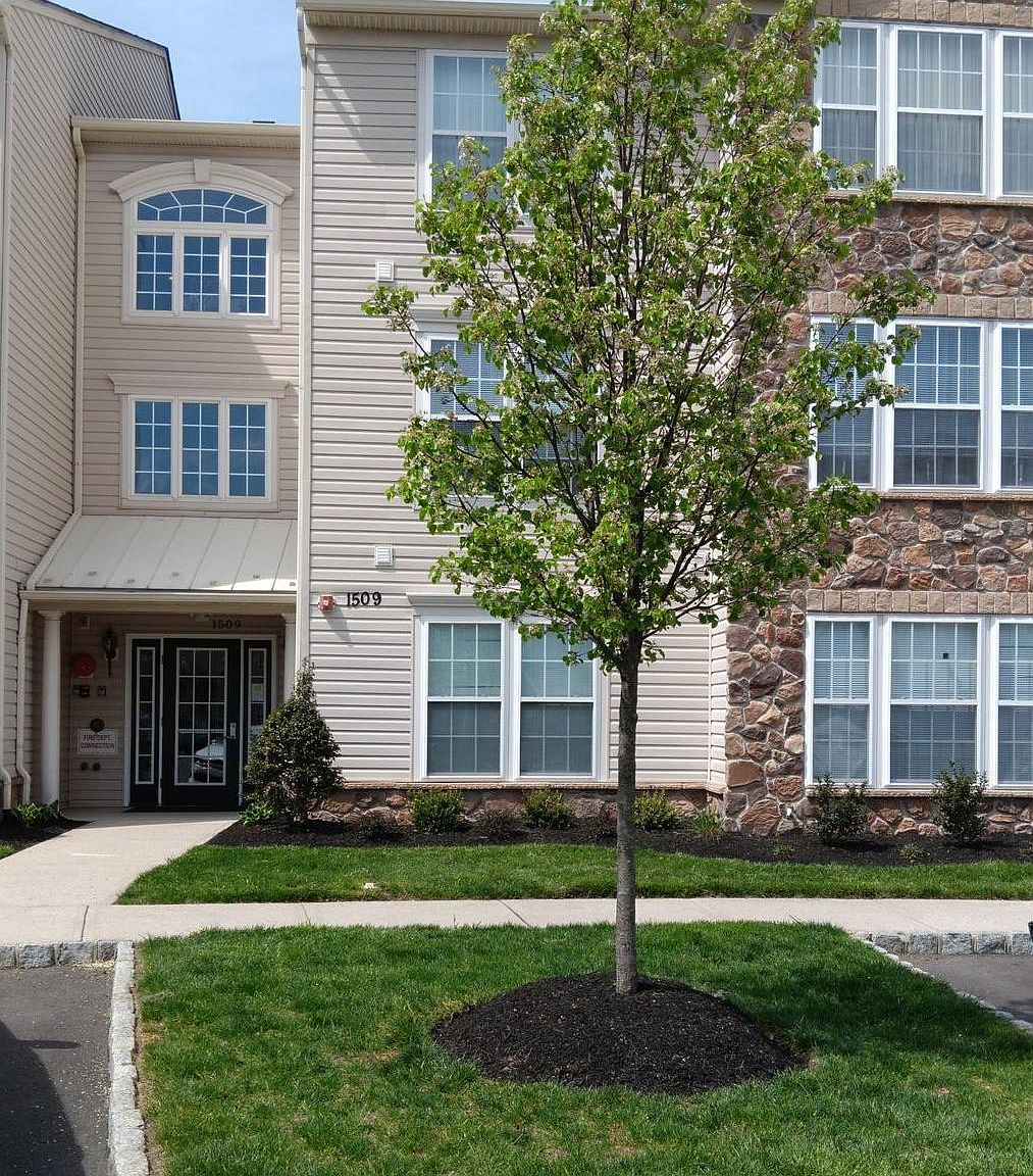 1509 Moore St UNIT 103, Bristol, PA 19007 Zillow