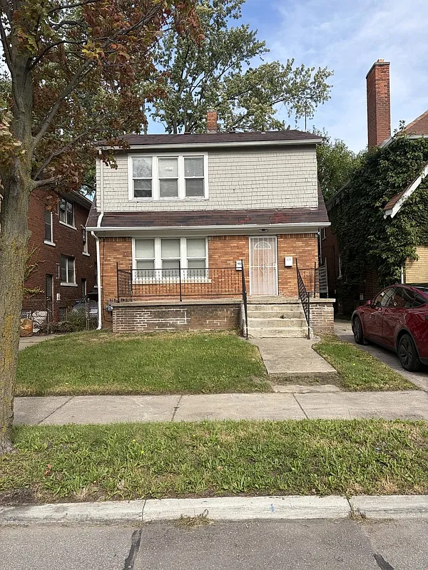 2 bed, 1.0 bath, $1,000 — Photo 1