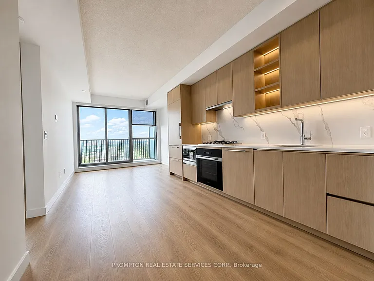 18 Esther Shiner Blvd #3006 — Photo 4