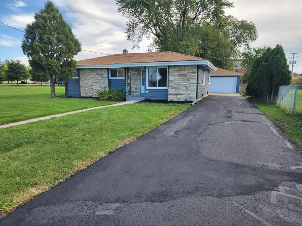 5910 South Howell AVENUE, Milwaukee, WI 53207