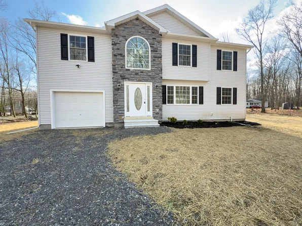 3338 Masons Ln, East Stroudsburg, PA 18302