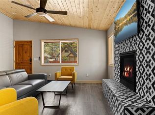 487 San Bernardino Ave, Sugarloaf, CA 92386